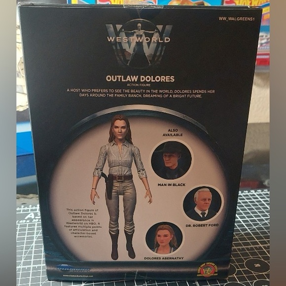 Unopened New in Box - WESTWORLD “OUTLAW DOLORES” ACTION FIGURE - Picture 2 of 4